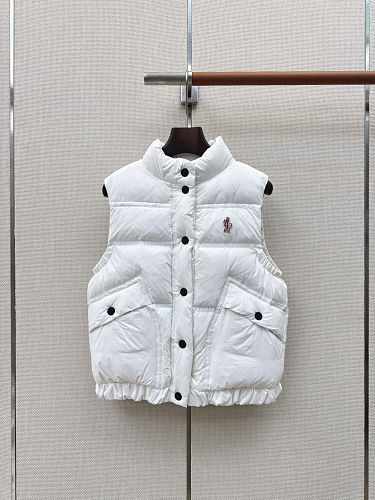Down jacket from Scarlettluxury