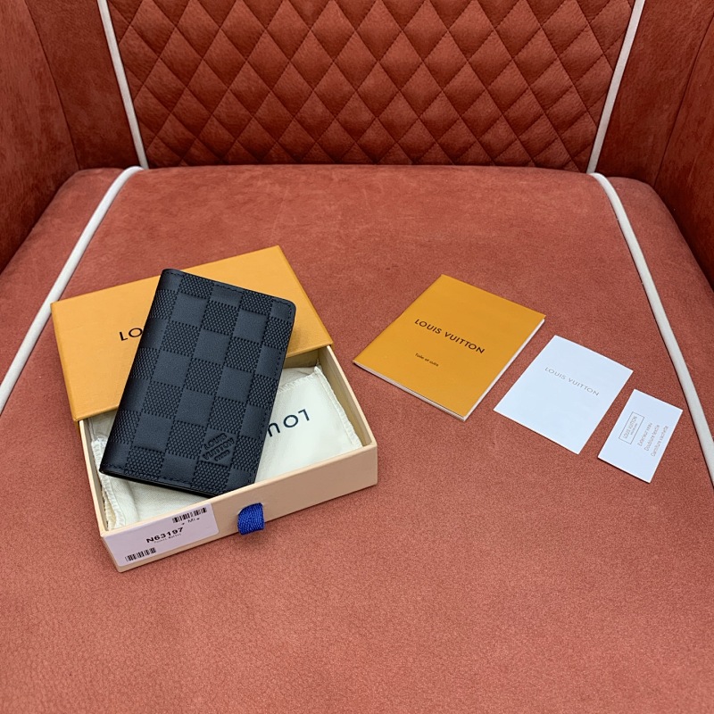 Card holder from Scarlettluxury