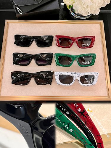 Prada Kendall Brasil