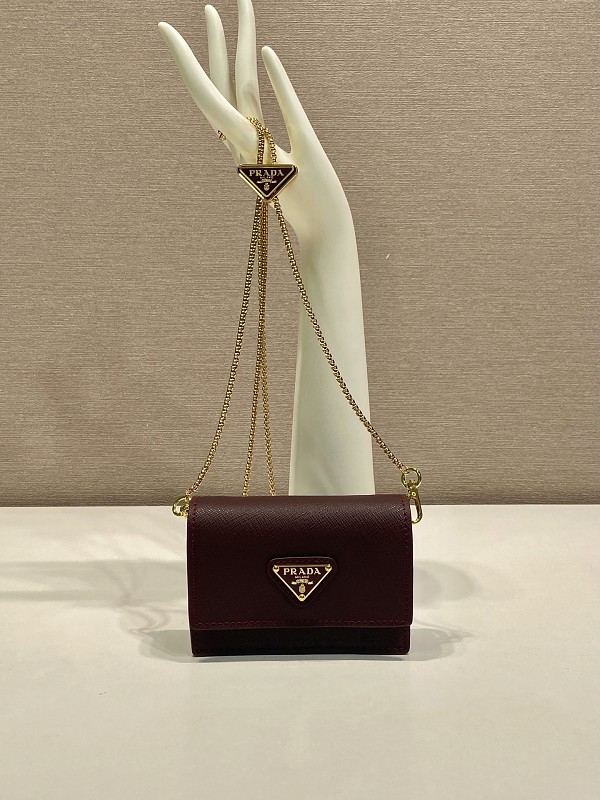 Card holder from Scarlettluxury