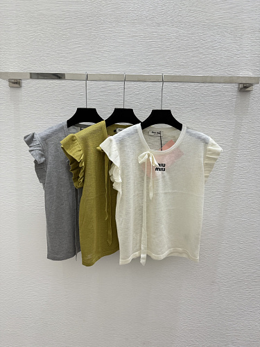 Sweater from Scarlettluxury