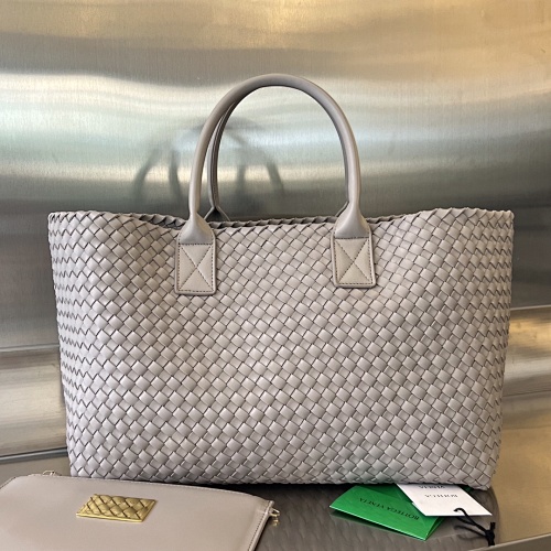 Shopping bag from Scarlettluxury