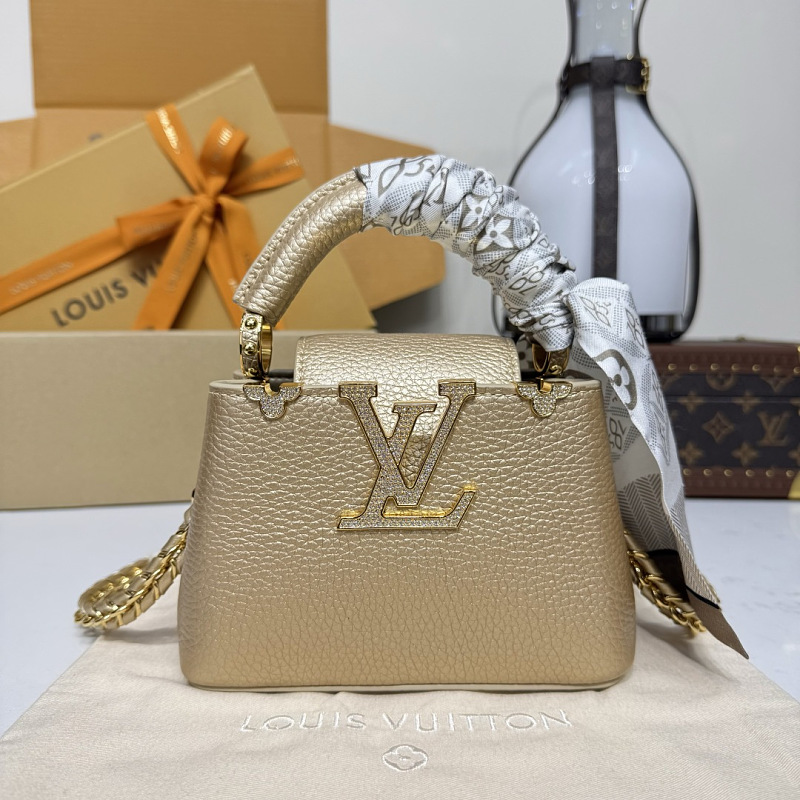Louis Vuitton crossbody bag