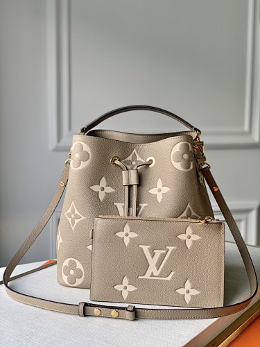 Louis Vuitton crossbody bag