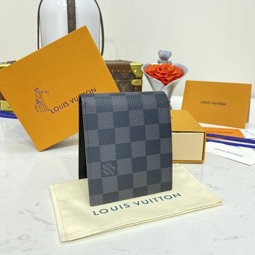 Louis Vuitton card holder
