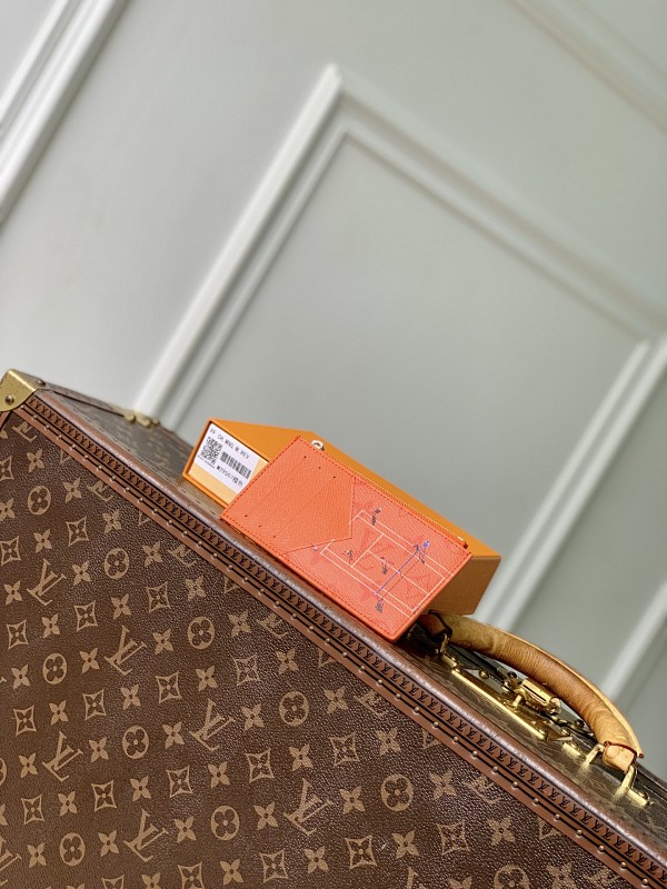 Card holder from Scarlettluxury