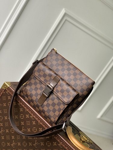 Crossbody bag from Scarlettluxury