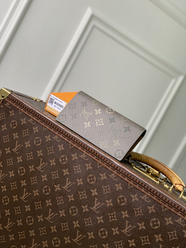 Louis Vuitton wallet