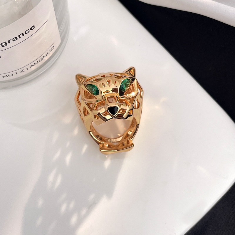 Ring from Scarlettluxury