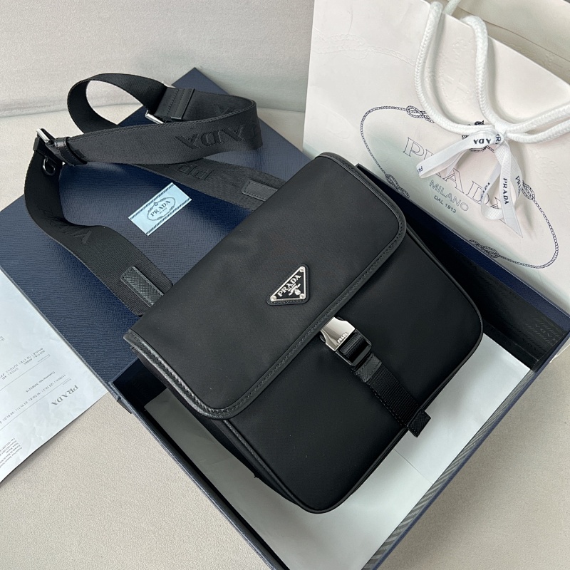 Messenger bag from Scarlettluxury