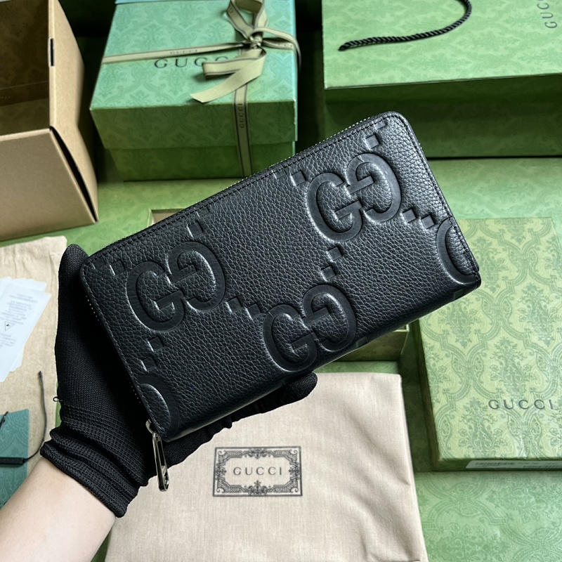 Wallet from Scarlettluxury