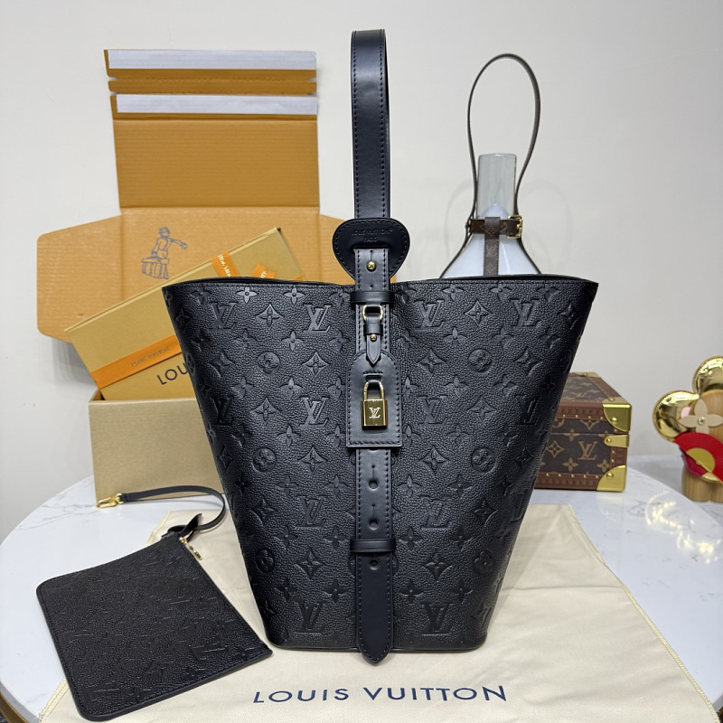 Louis Vuitton bag
