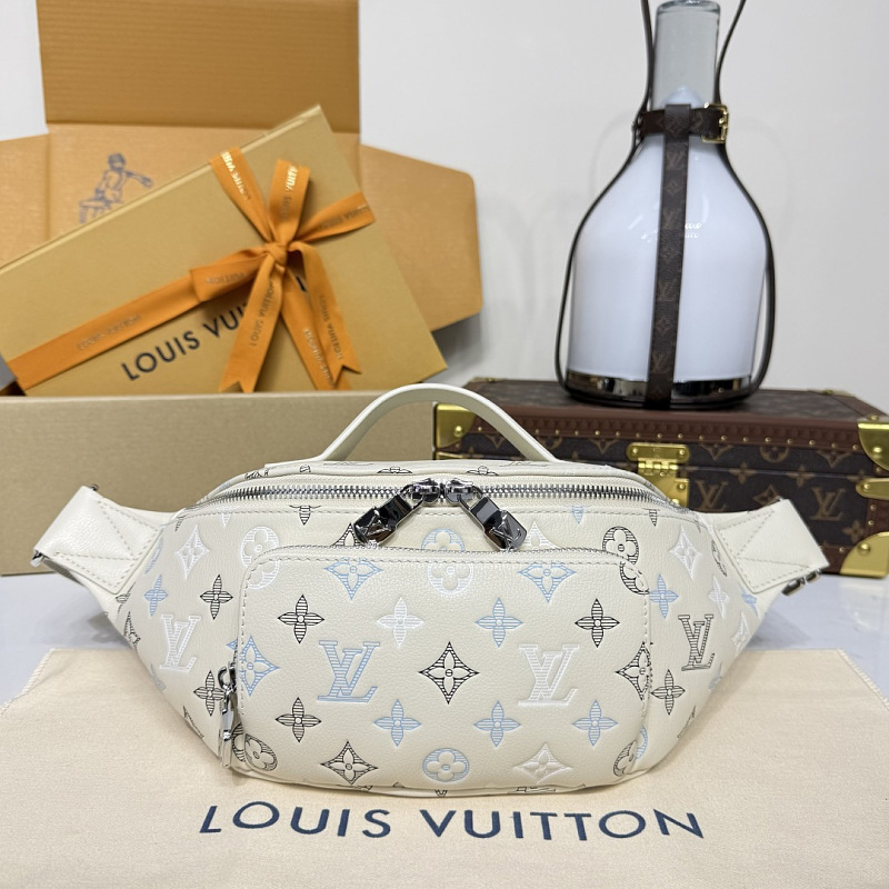 Louis Vuitton crossbody bag