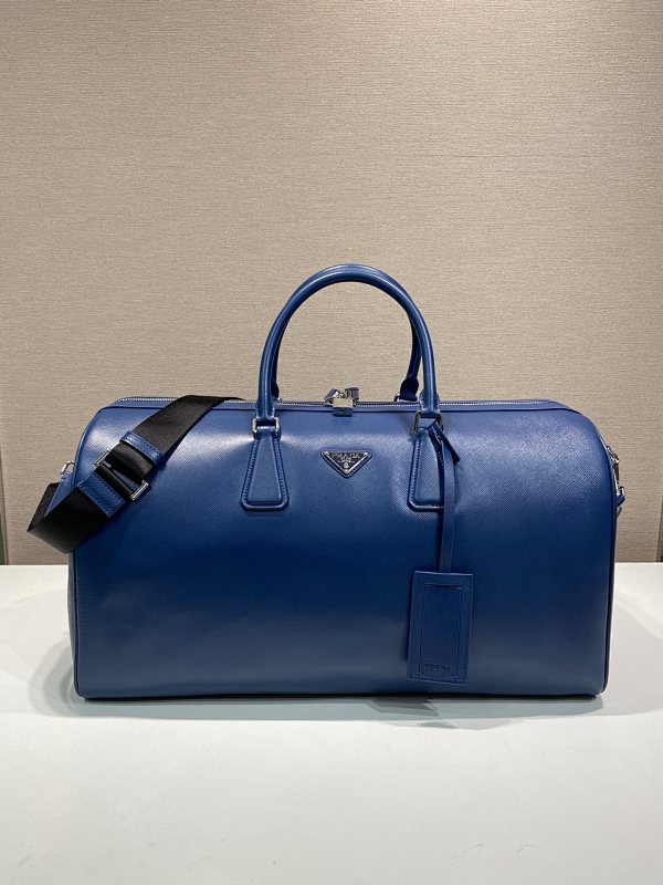 Travel bag from Scarlettluxury