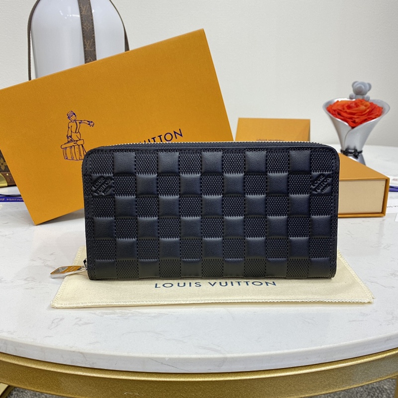 Wallet from Scarlettluxury