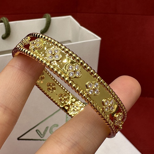 Bracelet from Scarlettluxury