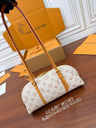 Bag from Scarlettluxury