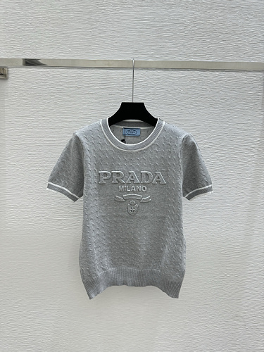 Sweater from Scarlettluxury