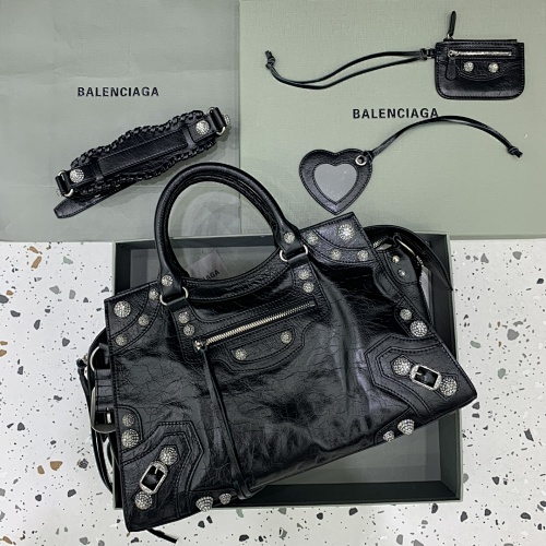 Balenciaga Balencia Neo Cagole