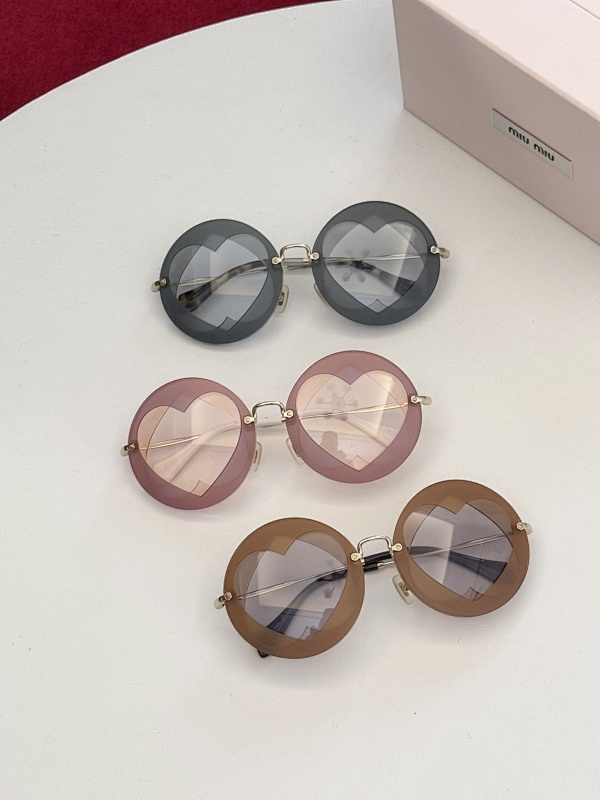 Glasses from Scarlettluxury