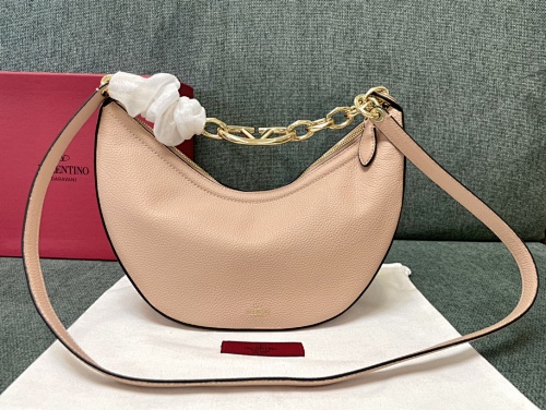 Garavani Vlogo Moon Hobo