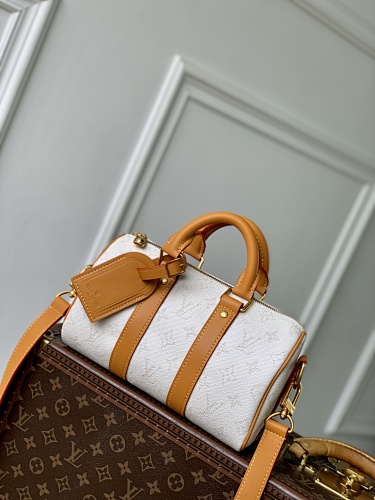 Louis Vuitton crossbody bag