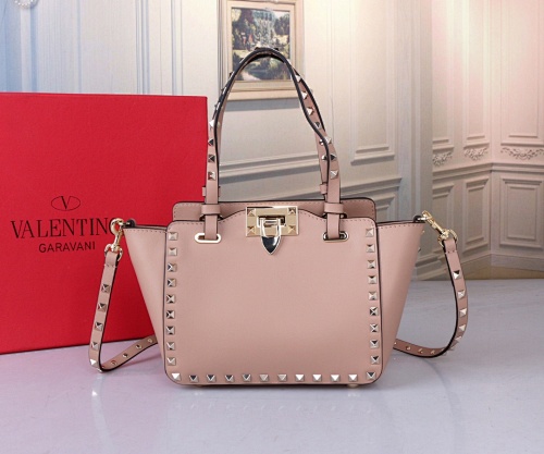 Valentino Mini 33 26 12 26 20 10 Mini19 16 70
