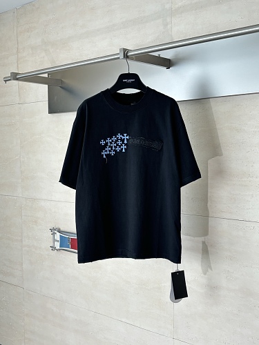 Tee from Scarlettluxury