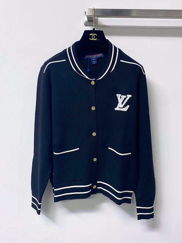 Sweater from Scarlettluxury
