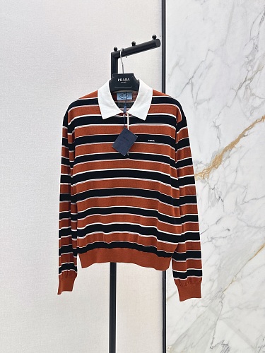 Sweater from Scarlettluxury
