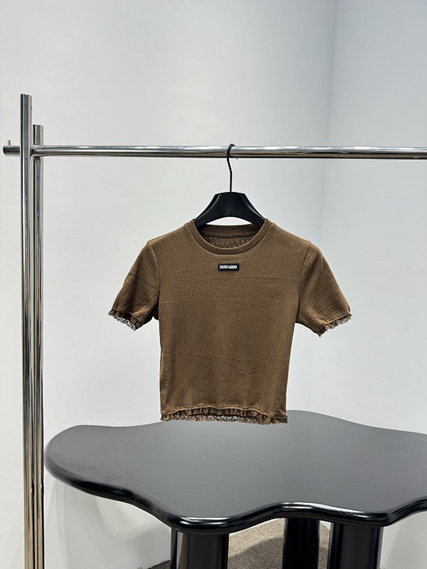 Sweater from Scarlettluxury