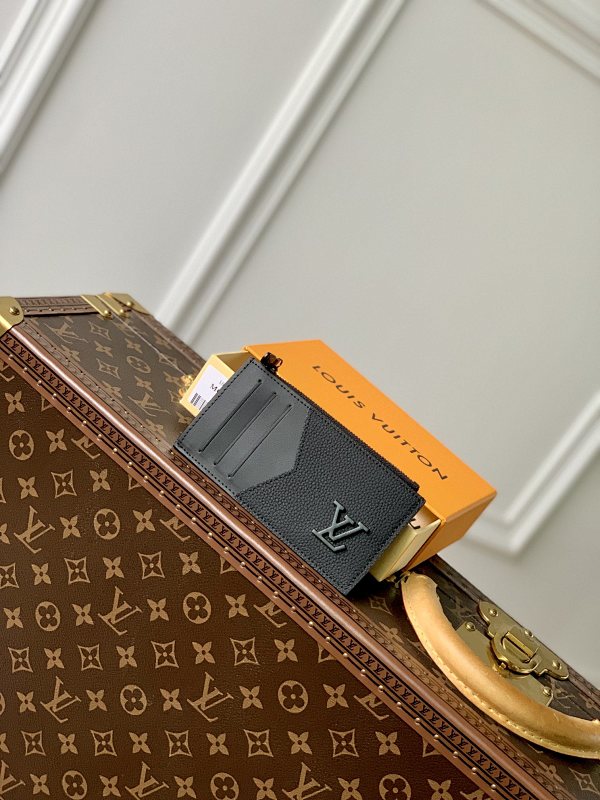 Louis Vuitton card holder