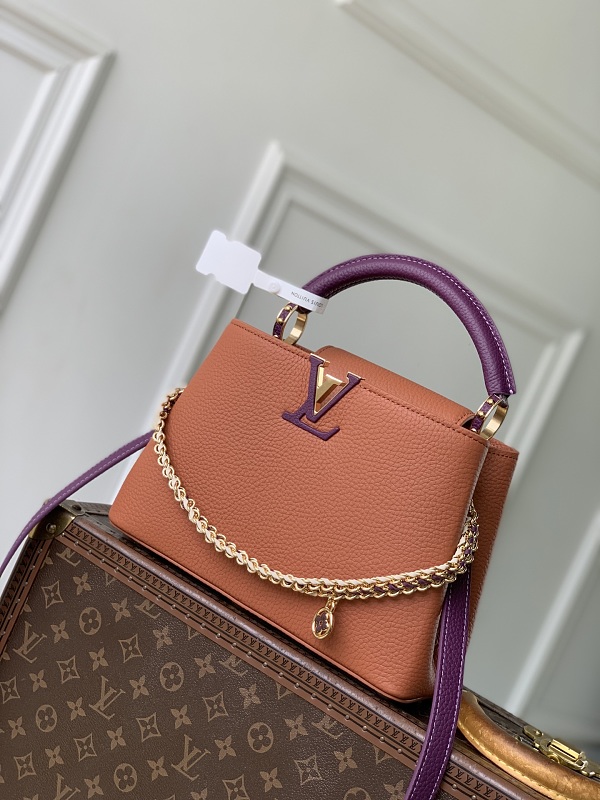 Louis Vuitton crossbody bag