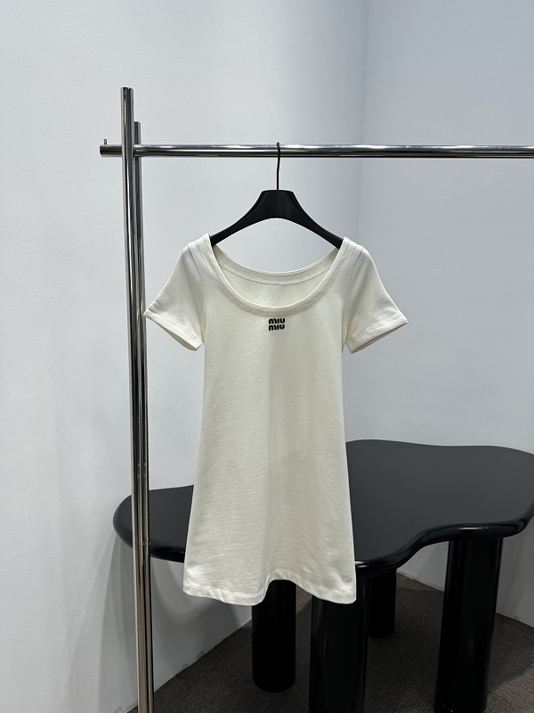 Sweater from Scarlettluxury