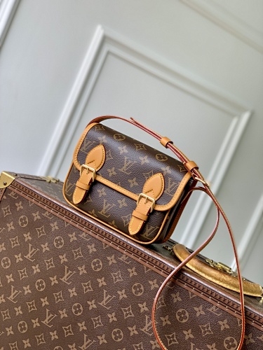 Louis Vuitton messenger bag