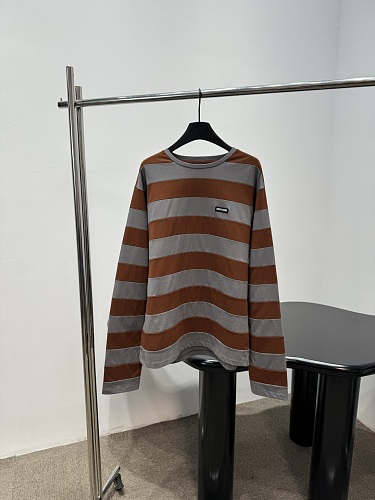 Sweater from Scarlettluxury