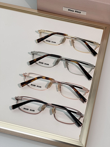Glasses from Scarlettluxury