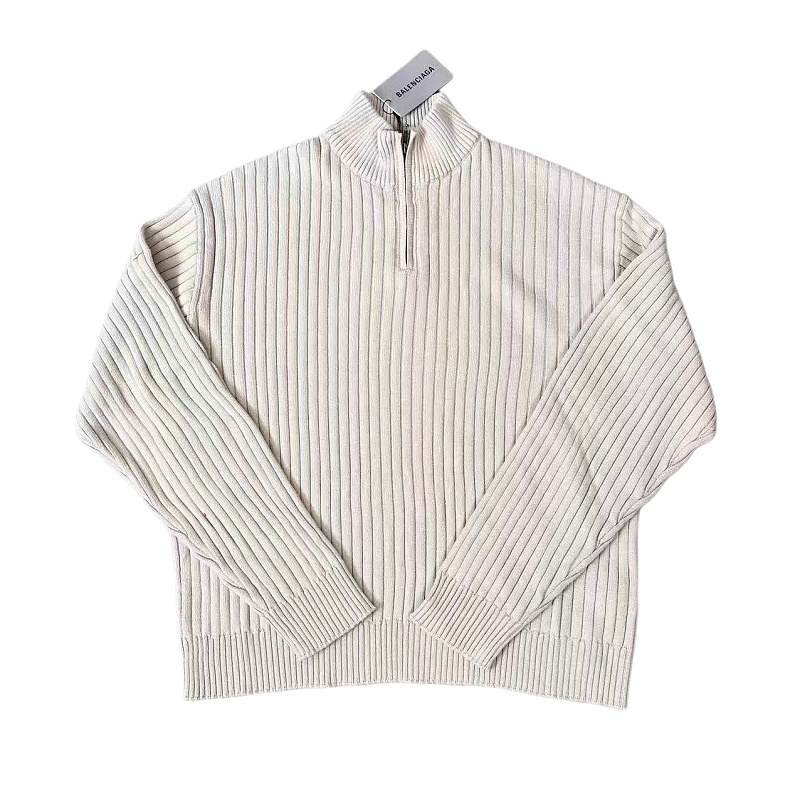Sweater from Scarlettluxury