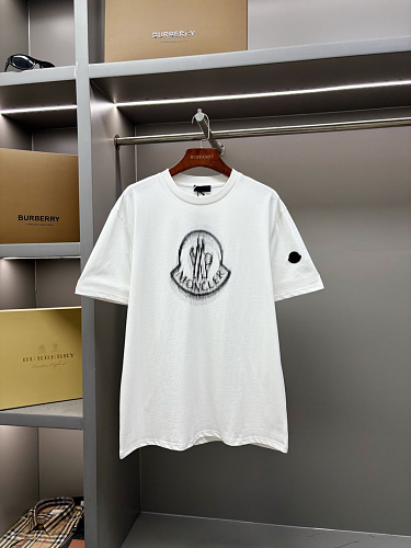 Tee from Scarlettluxury