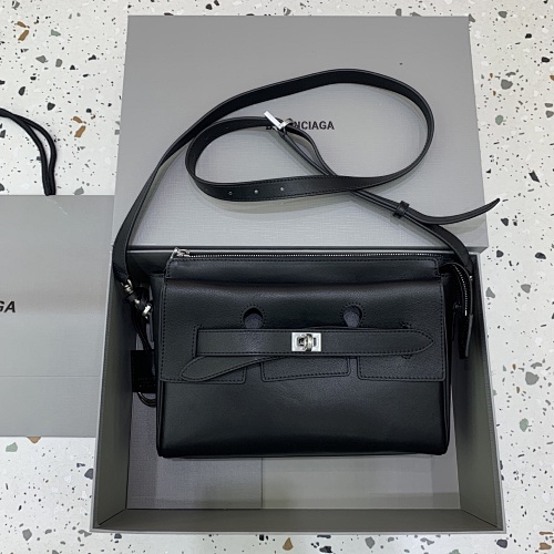 Messenger bag from Scarlettluxury