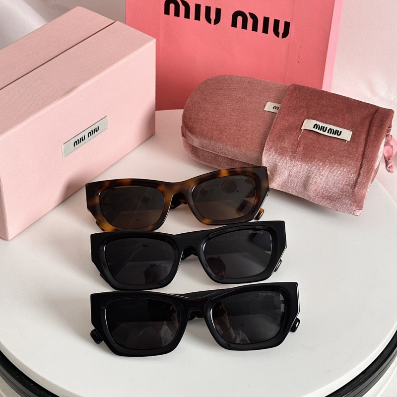 Miu Miu glasses