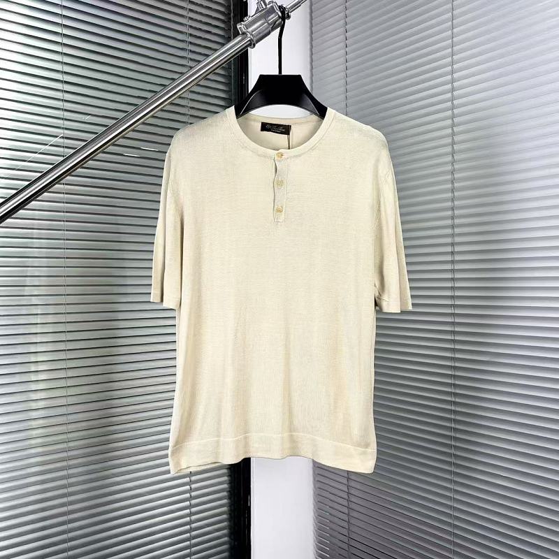Sweater from Scarlettluxury