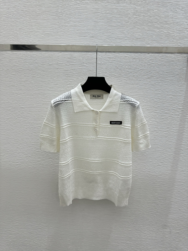 Sweater from Scarlettluxury