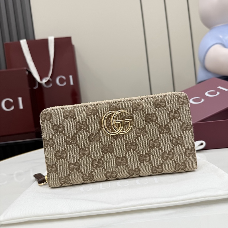 Gucci wallet