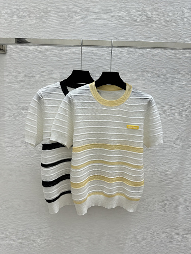 Sweater from Scarlettluxury