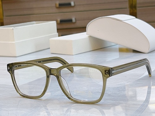 Glasses from Scarlettluxury