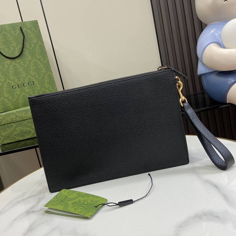 Gucci clutch