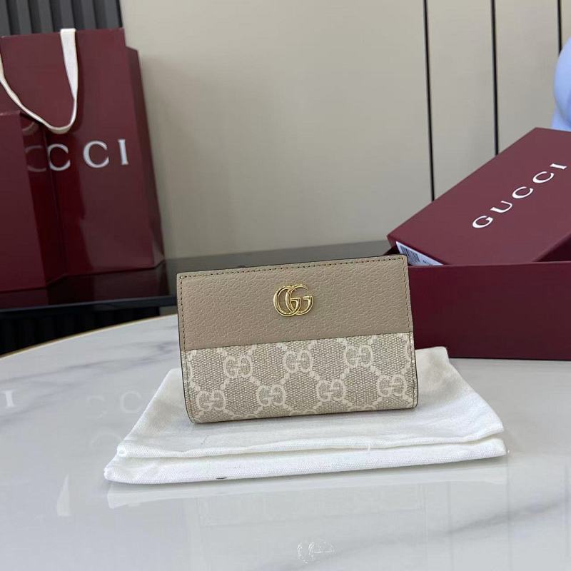 Supreme card holder
