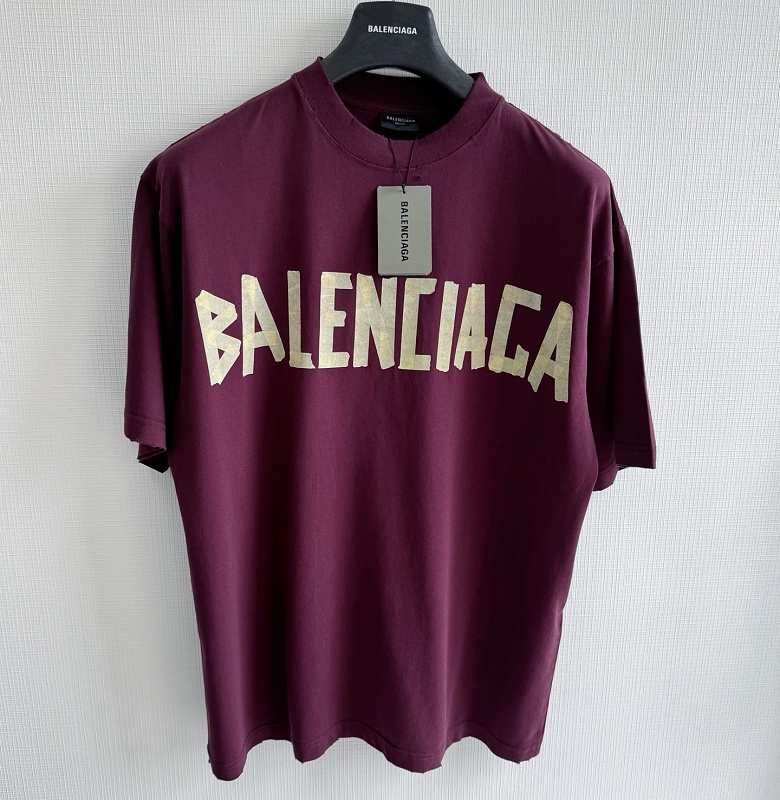 Tee from Scarlettluxury
