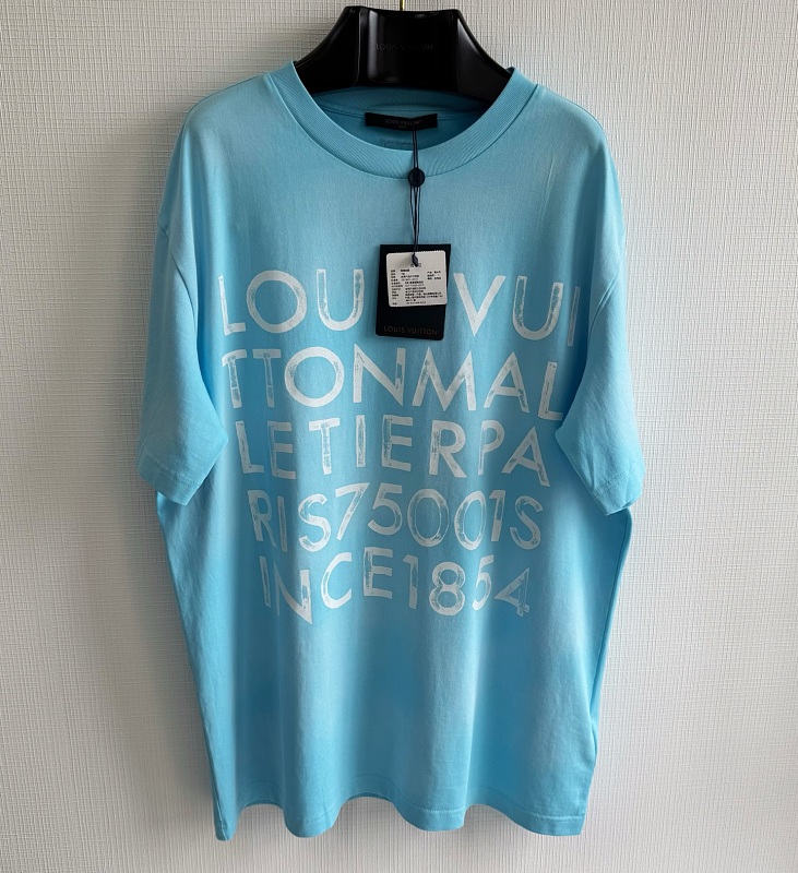 Tee from Scarlettluxury